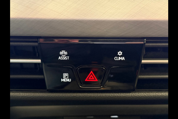 Volkswagen Golf 2.0 TDI R-Line Business AUT. PANO TREKHAAK ACC PDC VOOR EN ACHTER CAMERA NAVI STOELVERWAMING STUURVERWARMING