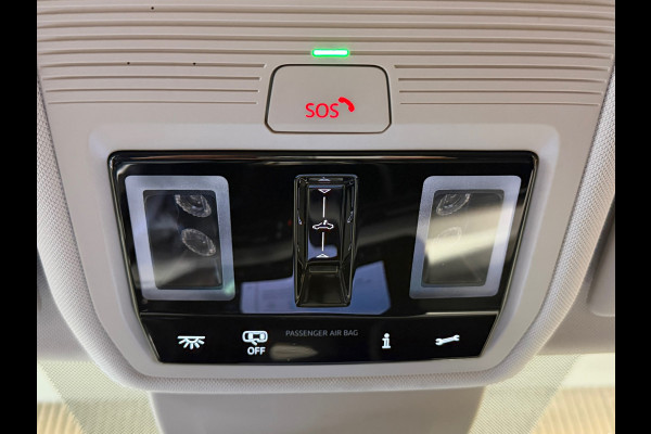 Volkswagen Golf 2.0 TDI R-Line Business AUT. PANO TREKHAAK ACC PDC VOOR EN ACHTER CAMERA NAVI STOELVERWAMING STUURVERWARMING