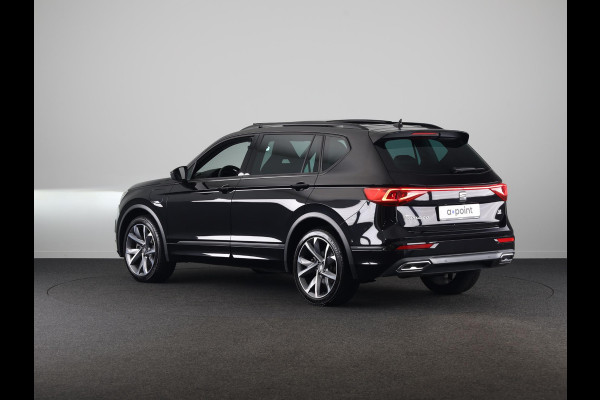 Seat Tarraco 1.4 TSI e-Hybrid PHEV FR 245 pk Automaat (DSG) | Navigatie | Panoramadak | Trekhaak (wegklapbaar) | Parkeersensoren (Park assist) | Achteruitrijcamera | Stoelverwarming v/a |