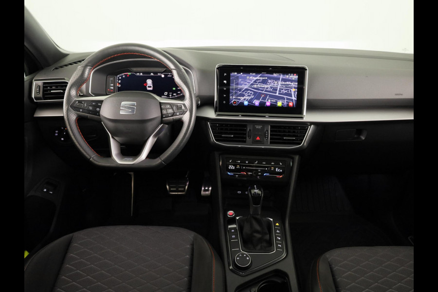 Seat Tarraco 1.4 TSI e-Hybrid PHEV FR 245 pk Automaat (DSG) | Navigatie | Panoramadak | Trekhaak (wegklapbaar) | Parkeersensoren (Park assist) | Achteruitrijcamera | Stoelverwarming v/a |