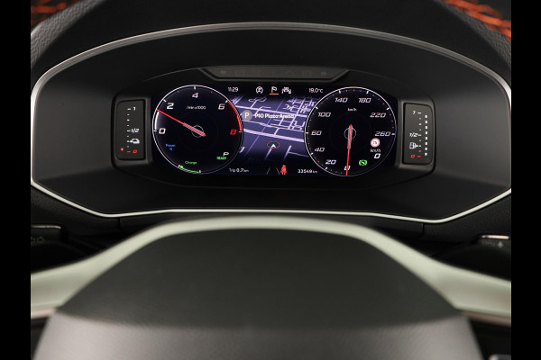Seat Tarraco 1.4 TSI e-Hybrid PHEV FR 245 pk Automaat (DSG) | Navigatie | Panoramadak | Trekhaak (wegklapbaar) | Parkeersensoren (Park assist) | Achteruitrijcamera | Stoelverwarming v/a |