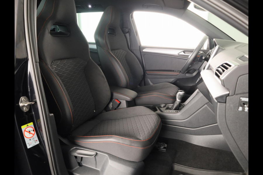 Seat Tarraco 1.4 TSI e-Hybrid PHEV FR 245 pk Automaat (DSG) | Navigatie | Panoramadak | Trekhaak (wegklapbaar) | Parkeersensoren (Park assist) | Achteruitrijcamera | Stoelverwarming v/a |
