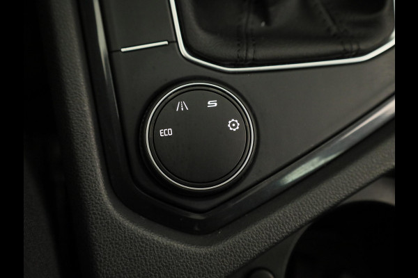 Seat Tarraco 1.4 TSI e-Hybrid PHEV FR 245 pk Automaat (DSG) | Navigatie | Panoramadak | Trekhaak (wegklapbaar) | Parkeersensoren (Park assist) | Achteruitrijcamera | Stoelverwarming v/a |