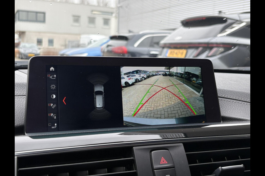 BMW 3 Serie Touring 340i xDrive M Sport High Executive 326pk | Elek. Trekhaak | Harman Kardon | Leder | Navi | Elek. kofferklep |