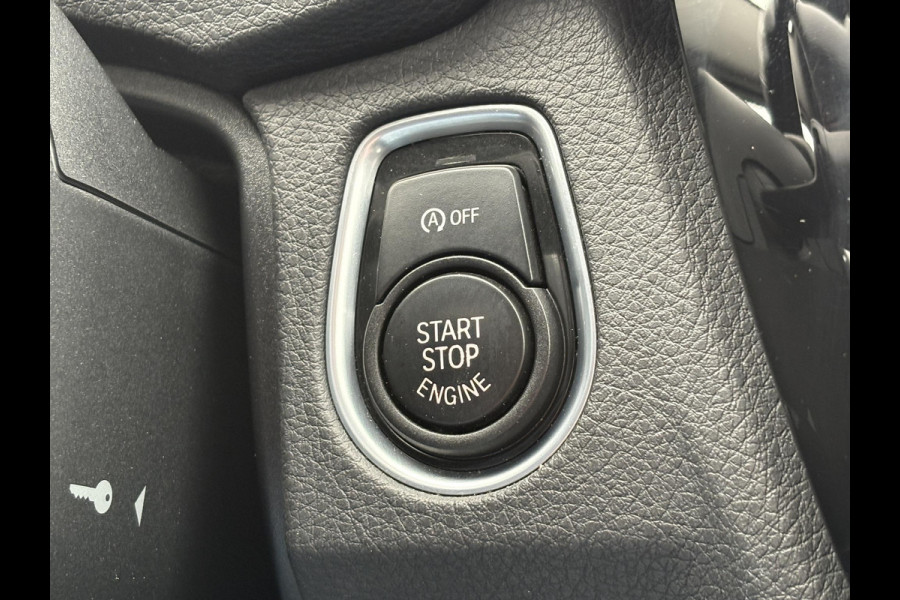 BMW 3 Serie Touring 340i xDrive M Sport High Executive 326pk | Elek. Trekhaak | Harman Kardon | Leder | Navi | Elek. kofferklep |