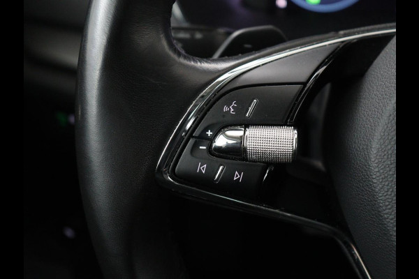 Škoda Octavia 1.0 e-TSI Business Edition | Trekhaak | Carplay | Navigatie | Full LED | Parkeerhulp | Cruise control | Digital Cockpit | Climate control | Getint glas