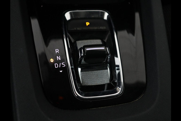 Škoda Octavia 1.0 e-TSI Business Edition | Trekhaak | Carplay | Navigatie | Full LED | Parkeerhulp | Cruise control | Digital Cockpit | Climate control | Getint glas