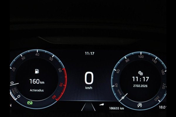 Škoda Octavia 1.0 e-TSI Business Edition | Trekhaak | Carplay | Navigatie | Full LED | Parkeerhulp | Cruise control | Digital Cockpit | Climate control | Getint glas