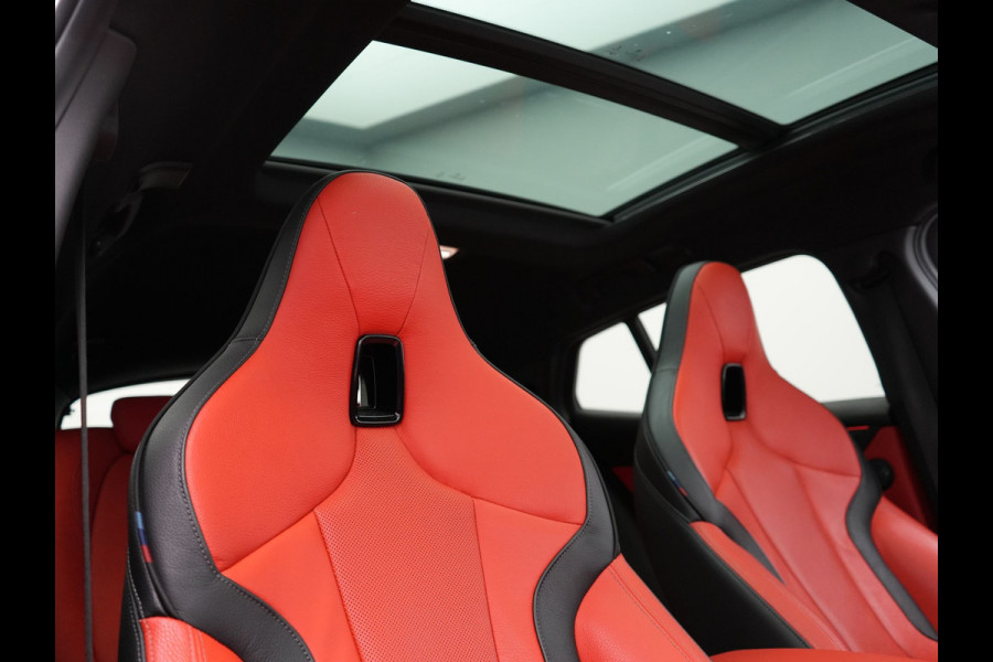 BMW X2 xDrive25e M Sport Plug In Hybrid 220pk Dealer O.H. PHEV | Trekhaak Afn. | Panodak | Adaptive Cruise | Head Up | Camera | Harman / Kardon | Lederen Competition Stoelen Memory & Verwarmd | Keyless | 19"L.M | Sfeerverlichting | Navigatie | DAB |