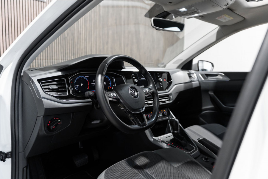 Volkswagen Polo 1.0 TSI Highline DSG PANO LED