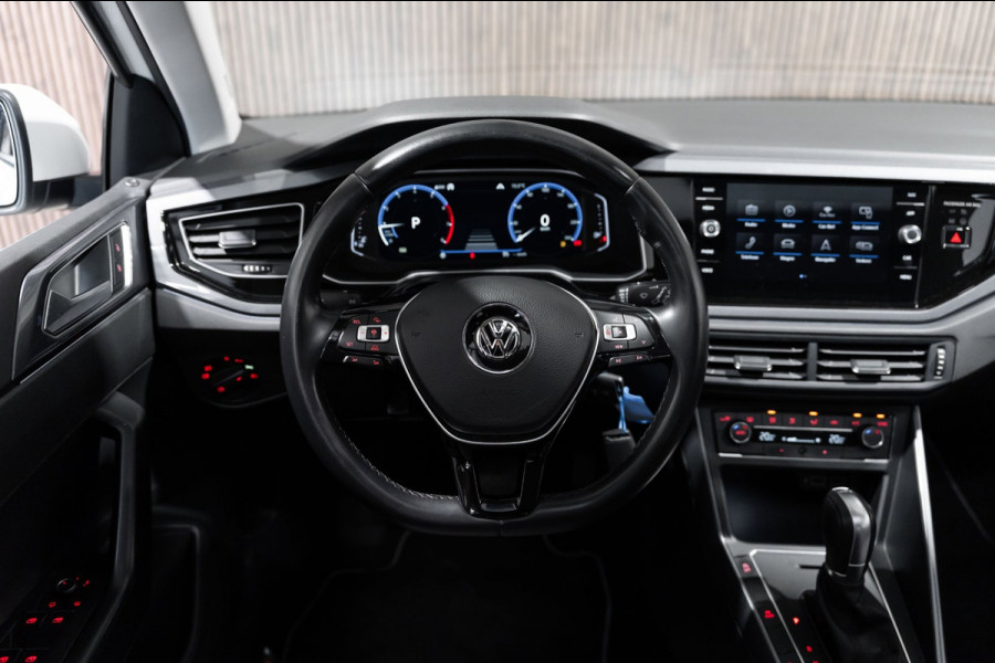 Volkswagen Polo 1.0 TSI Highline DSG PANO LED
