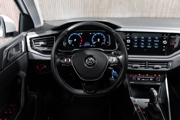 Volkswagen Polo 1.0 TSI Highline DSG PANO LED