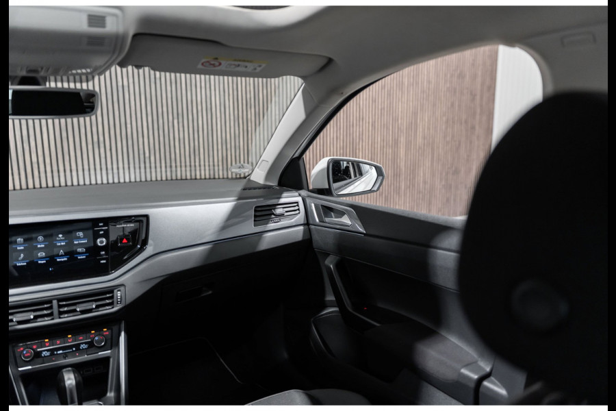 Volkswagen Polo 1.0 TSI Highline DSG PANO LED