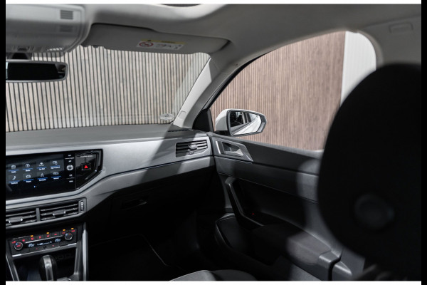 Volkswagen Polo 1.0 TSI Highline DSG PANO LED