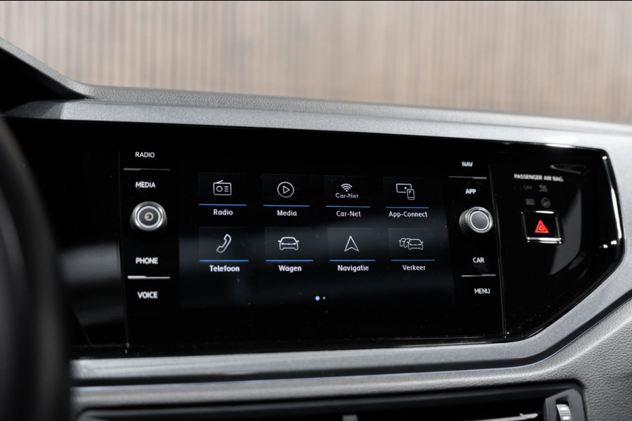 Volkswagen Polo 1.0 TSI Highline DSG PANO LED