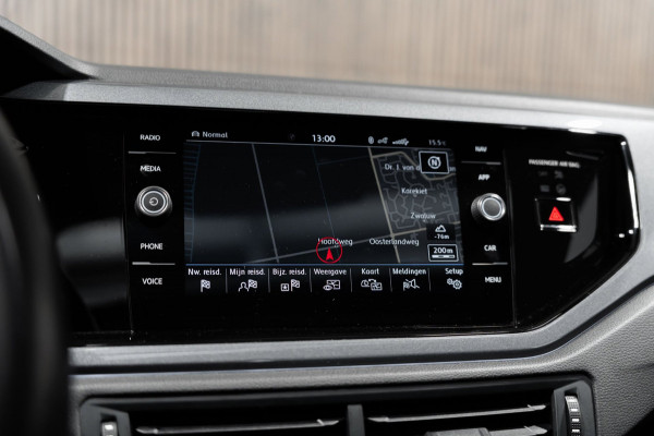 Volkswagen Polo 1.0 TSI Highline DSG PANO LED