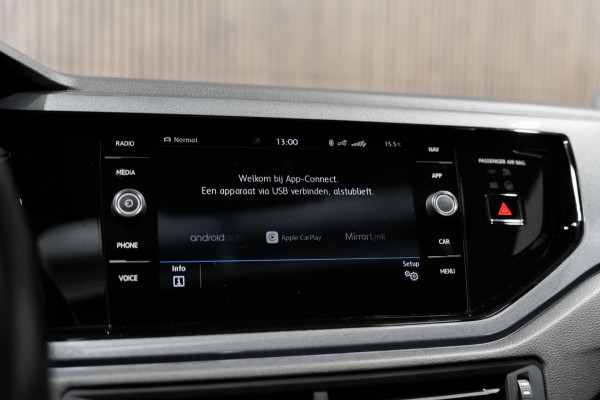 Volkswagen Polo 1.0 TSI Highline DSG PANO LED