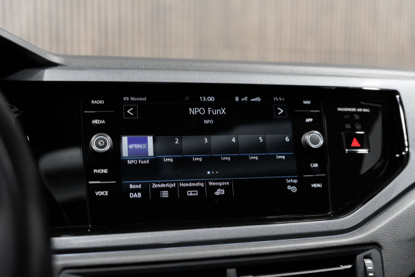 Volkswagen Polo 1.0 TSI Highline DSG PANO LED