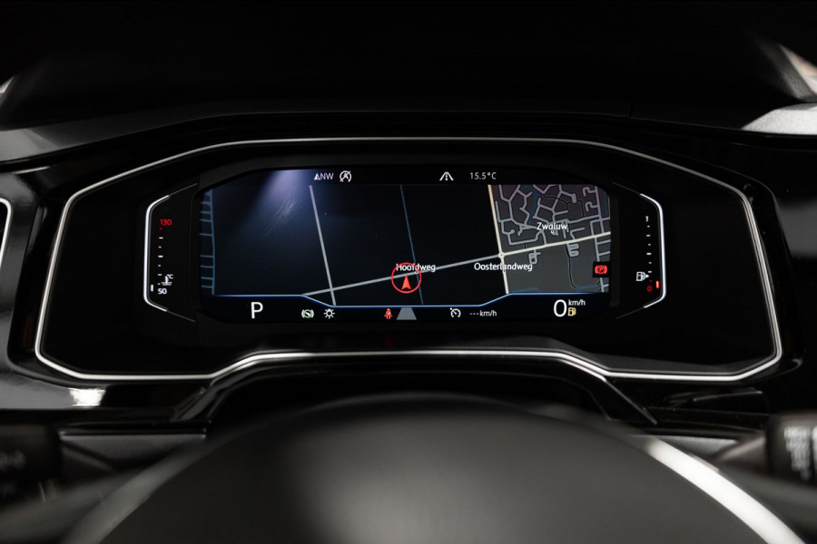 Volkswagen Polo 1.0 TSI Highline DSG PANO LED