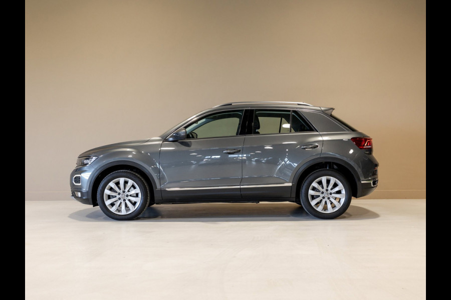 Volkswagen T-Roc 2.0 TSI 4Motion Sport / 190pk / Trekhaak / Leder / Achteruitrij camera /