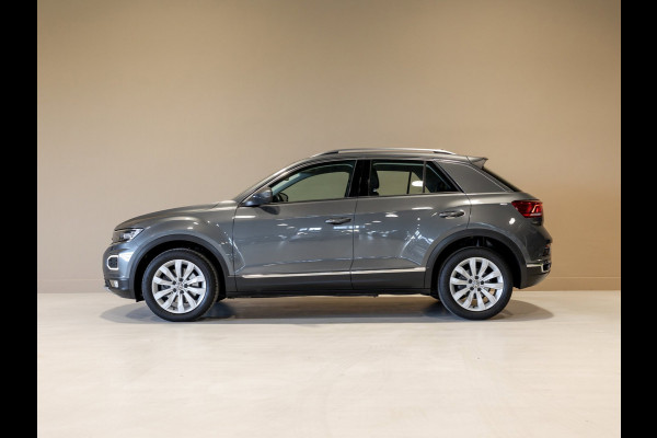 Volkswagen T-Roc 2.0 TSI 4Motion Sport / 190pk / Trekhaak / Leder / Achteruitrij camera /