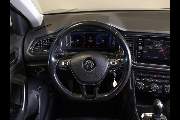 Volkswagen T-Roc 2.0 TSI 4Motion Sport / 190pk / Trekhaak / Leder / Achteruitrij camera /