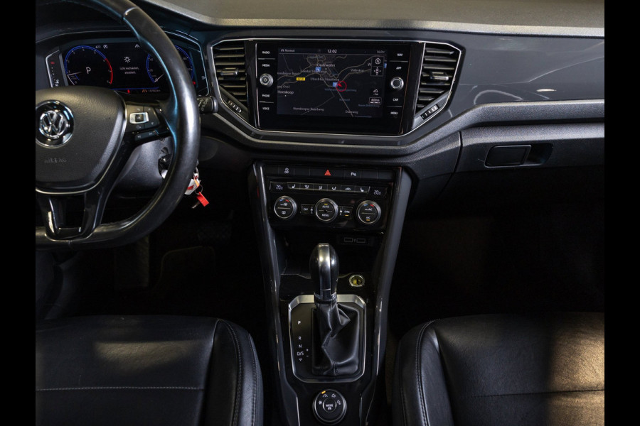 Volkswagen T-Roc 2.0 TSI 4Motion Sport / 190pk / Trekhaak / Leder / Achteruitrij camera /