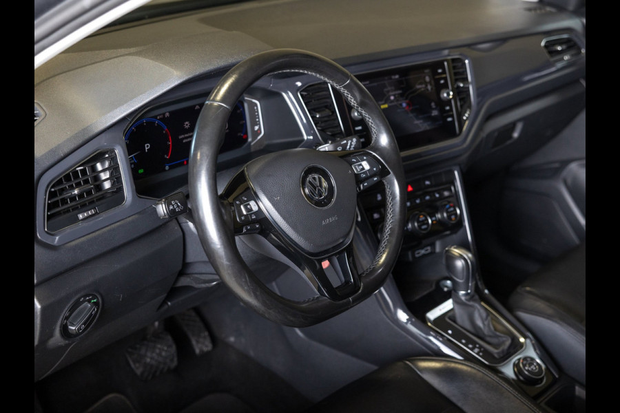 Volkswagen T-Roc 2.0 TSI 4Motion Sport / 190pk / Trekhaak / Leder / Achteruitrij camera /