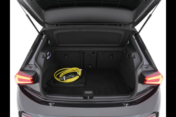 CUPRA Born Copper Edition 62 kWh [ 3-Fase-11kW ] {SOH-92%} (INCL-BTW) *PANO | ADAPTIVE-CRUISE | FULL-LED | MICROFIBRE | TOPVIEW | BLINDSPOT | KEYLESS | NAVI-FULLMAP | AMBIENTLIGHT | DIGI-COCKPIT | MASSAGE | CARPLAY | SPORTSEATS | PRIVACYGLASS | 20"AL