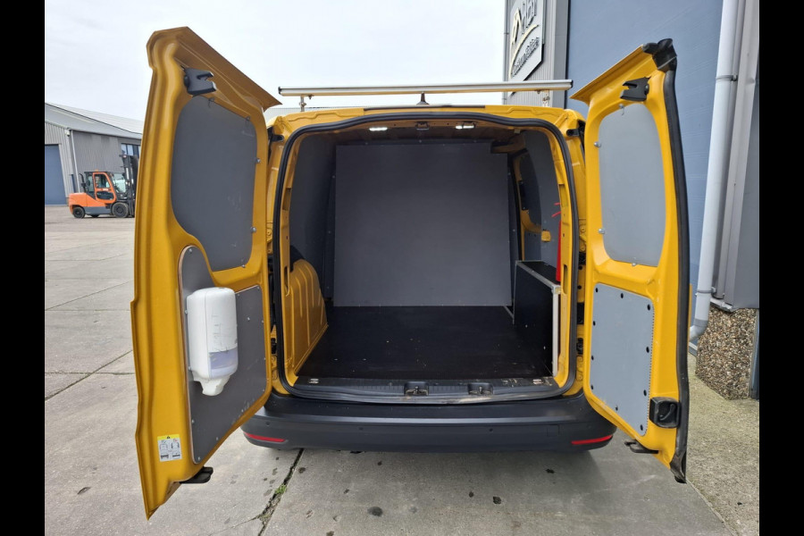 Volkswagen Caddy Cargo 2.0 TDI Comfort AIRCO / CRUISE CONTROLE / PARKEER SENSOREN ACHTER /  EURO 6