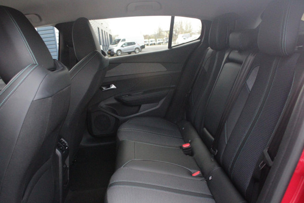 Peugeot 408 1.2 Hybrid 145PK e-DCS6 ALLURE | ACHTERUITRIJ CAMERA | KEYLESS ENTRY/START | DRAADLOOS APPLE CARPLAY/ANDROID AUTO | DRAADLOOS TELEFOONLADEN | DAB+ RADIO | NAVIGATIE | ADAPTIVE CRUISE CONTROL | 19" LICHTMETALEN VELGEN | PARKEERSENSOREN ACHTER |