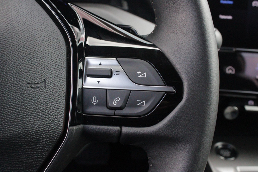 Peugeot 408 1.2 Hybrid 145PK e-DCS6 ALLURE | ACHTERUITRIJ CAMERA | KEYLESS ENTRY/START | DRAADLOOS APPLE CARPLAY/ANDROID AUTO | DRAADLOOS TELEFOONLADEN | DAB+ RADIO | NAVIGATIE | ADAPTIVE CRUISE CONTROL | 19" LICHTMETALEN VELGEN | PARKEERSENSOREN ACHTER |