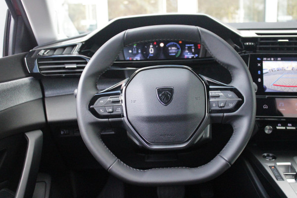 Peugeot 408 1.2 Hybrid 145PK e-DCS6 ALLURE | ACHTERUITRIJ CAMERA | KEYLESS ENTRY/START | DRAADLOOS APPLE CARPLAY/ANDROID AUTO | DRAADLOOS TELEFOONLADEN | DAB+ RADIO | NAVIGATIE | ADAPTIVE CRUISE CONTROL | 19" LICHTMETALEN VELGEN | PARKEERSENSOREN ACHTER |