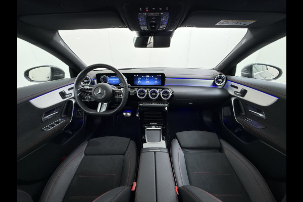 Mercedes-Benz CLA-Klasse 250 e AMG line | Pano HUD Memory Sound Keyless