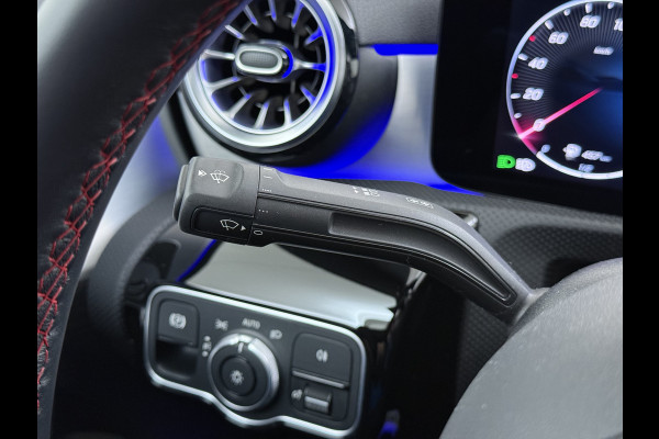 Mercedes-Benz CLA-Klasse 250 e AMG line | Pano HUD Memory Sound Keyless