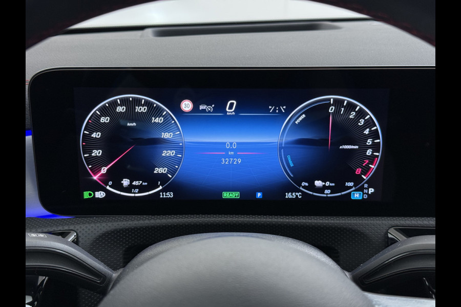 Mercedes-Benz CLA-Klasse 250 e AMG line | Pano HUD Memory Sound Keyless