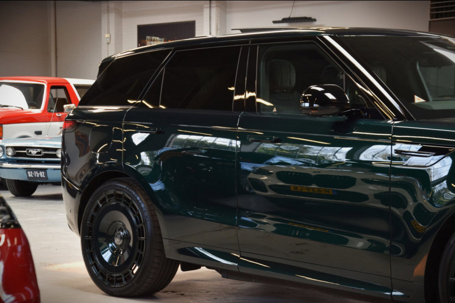Land Rover Range Rover Sport 3.0 P460e Dynamic HSE PHEV 1e Eig.|Massage|24"URBAN|Britisch Racing Green