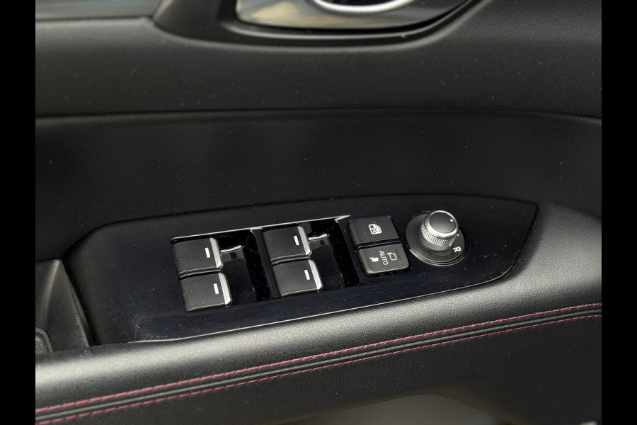 Mazda CX-5 2.0 SkyActiv-G 165 Sportive | Trekhaak | 360Camera, Navi, Stoel+Stuurverw., Leder/Alcantara | NAP |