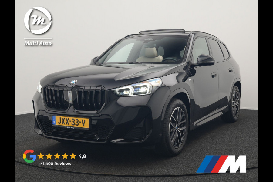 BMW X1 sDrive20i M Sport 156pk Dealer O.H. | Panodak | Lederen Sportstoelen Verwarmd | Adaptive M Onderstel | Widescreen Navi | Camera | Keyless | Adaptive LED | Sfeerverlichting | Apple Carplay | Navigatie | DAB |