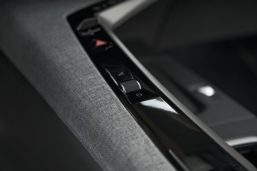 Peugeot 5008 HYbrid 145 e-DCS6 GT | Panoramadak | Camera | Elektrische Achterklep | Adaptieve Cruise Control