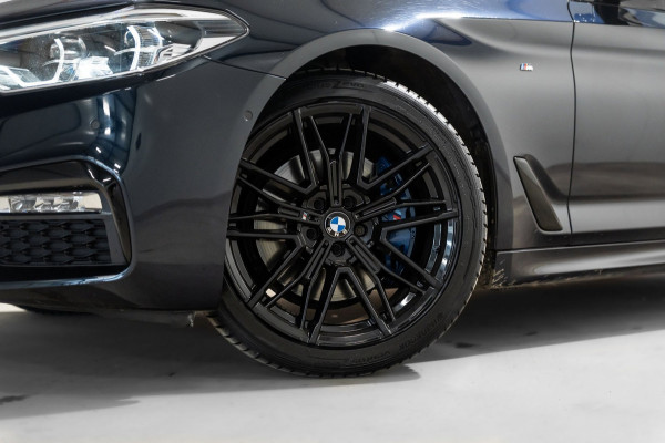 BMW 5 Serie 530i M Sport PANO LEDER LED
