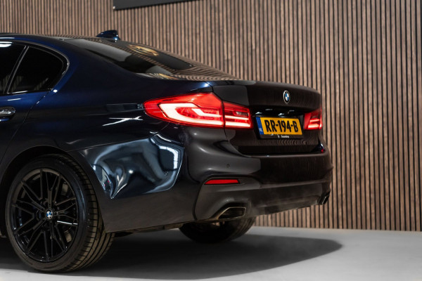 BMW 5 Serie 530i M Sport PANO LEDER LED