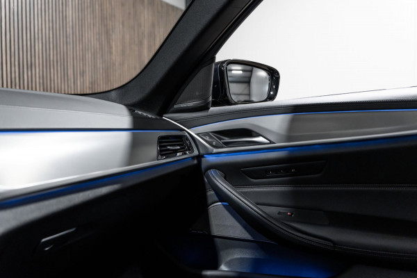 BMW 5 Serie 530i M Sport PANO LEDER LED