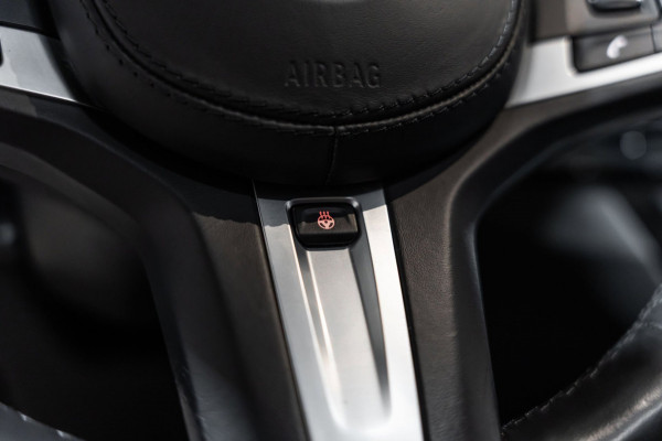 BMW 5 Serie 530i M Sport PANO LEDER LED