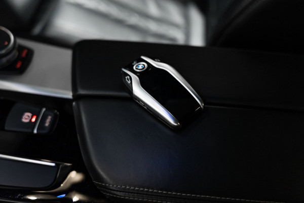 BMW 5 Serie 530i M Sport PANO LEDER LED