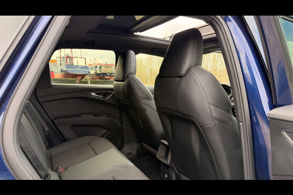 Audi Q4 e-tron 40 Edition S-Competition 77 kWh SOH 90% 2X S-LINE PANORAMADAK l MATRIX l CAMERA l ADAPT.CRUISE