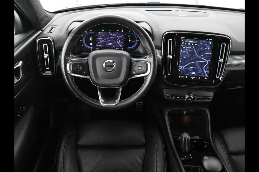Volvo XC40 Recharge P8 AWD R Design | Warmtepomp | Leder | Stoelverwarming | Harman/Kardon | Adaptive cruise | Camera | Keyless | 19'' | Full LED | Navigatie | Parkeerhulp