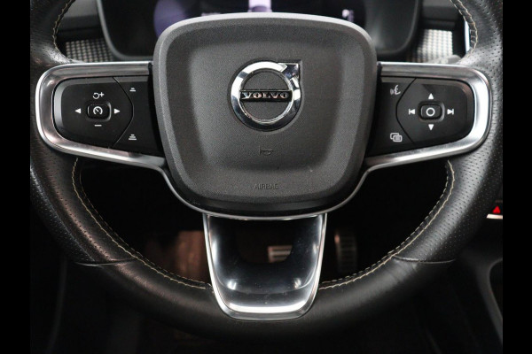 Volvo XC40 Recharge P8 AWD R Design | Warmtepomp | Leder | Stoelverwarming | Harman/Kardon | Adaptive cruise | Camera | Keyless | 19'' | Full LED | Navigatie | Parkeerhulp