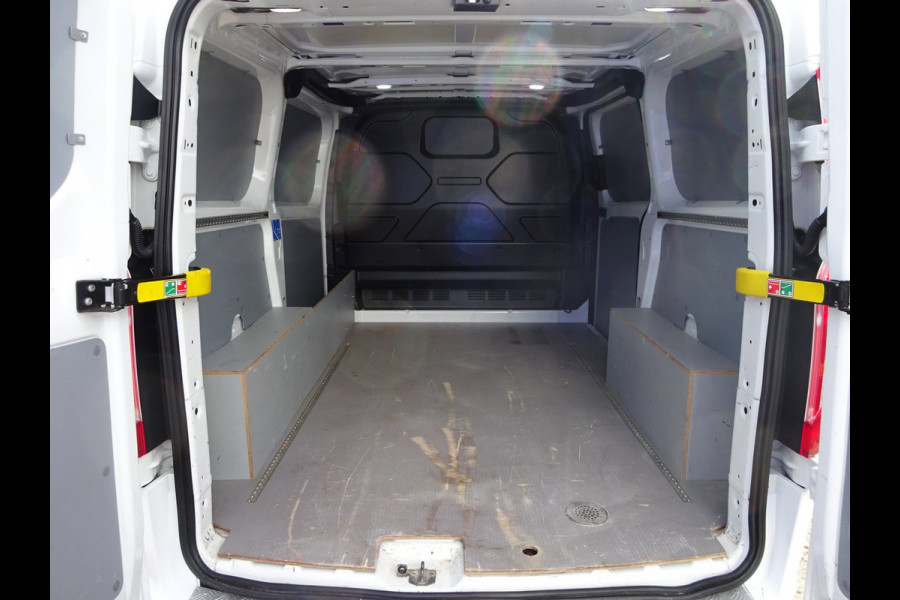 Ford Transit Custom 340 2.0 TDCI L1H1 Trend 130 PK AIRCO NAVI CRUISE PDC NW.ST