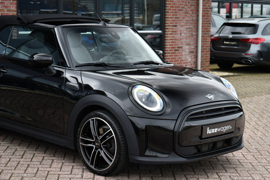 MINI Cabrio 1.5 Cooper 136pk aut Camera 18inch LED Windscherm